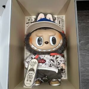 Pop Mart x Vans Collectible Box